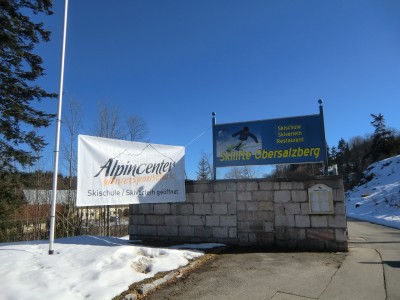 Eingang Skischule und Skigebiet