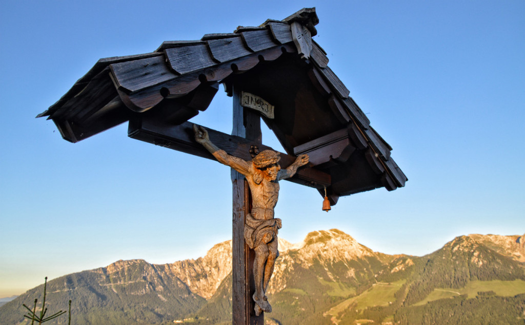 Das Gipfelkreuz auf dem Grünstein