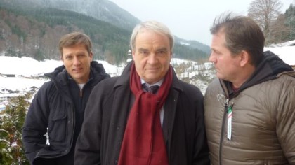 Schauspieler Markus Böttcher und Walter Kreye mit Christian Riel, GF Hochschwarzeck Bergbahn