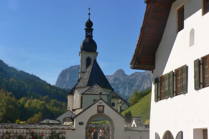 Erzählungen aus dem Berchtesgadener Land und dem Chiemgau mit musikalischer Begleitung durch die „Hammerauer Musikanten“