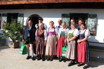 Die bayerischen Gewinner der EuRegio-Wiesenmeisterschaft 2014 Quelle: Molkerei Berchtesgadener Land