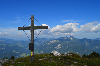 Gipfelkreuz Weitschartenkopf