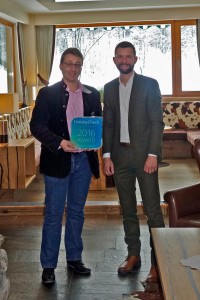 Hotelier Stefan Zapletal übernimmt den Holuday-Check Award 2016