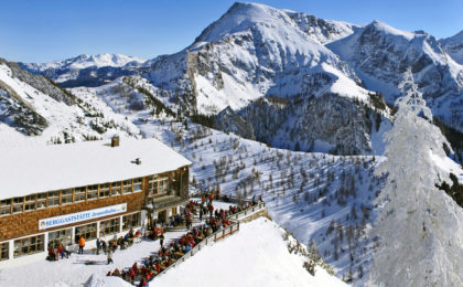 Jenner Bergstation und Restaurant mit Terrasse