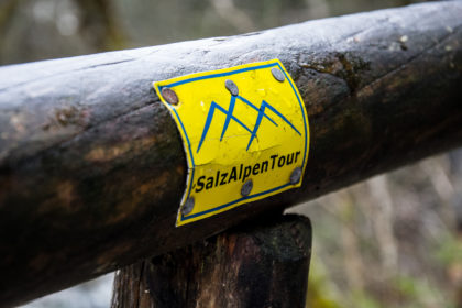 Der Weg durch den Zauberwald ist Teil der SalzAlpenTour Ramsauer Schattseitweg