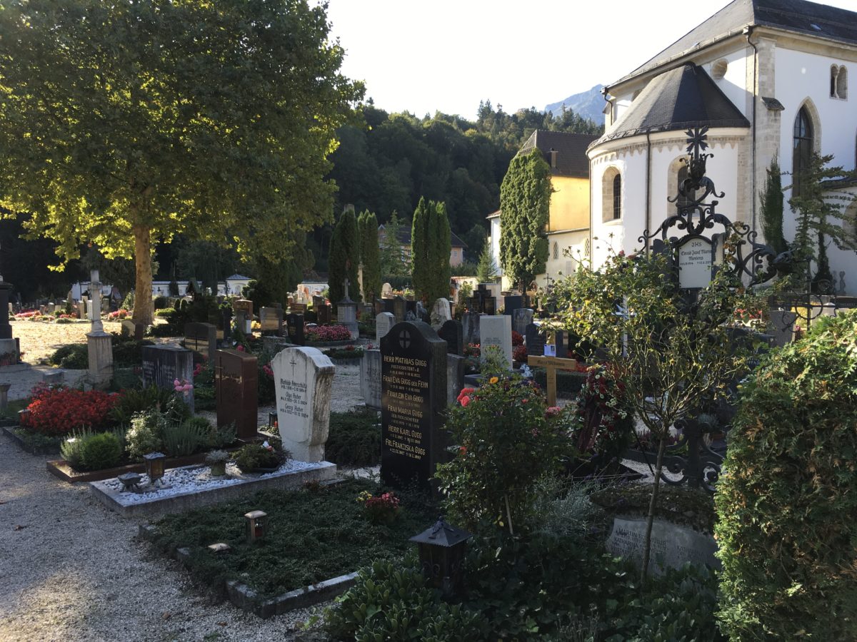 Eine Oase der Stille am Waldrand: Friedhof St. Zeno