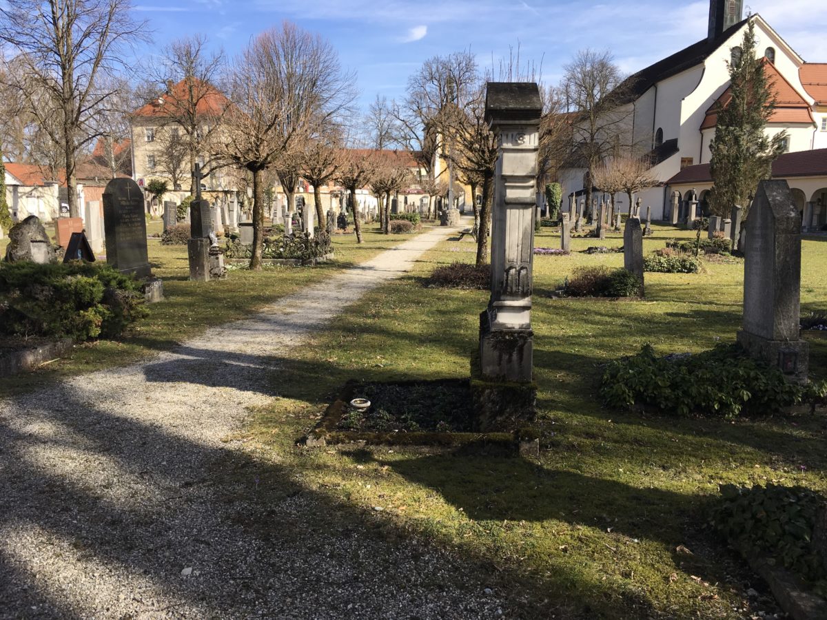 Eine Insel der Ruhe und Besinnung: Der Alte Friedhof in Laufen